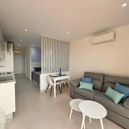 Sea&sun Apartment *